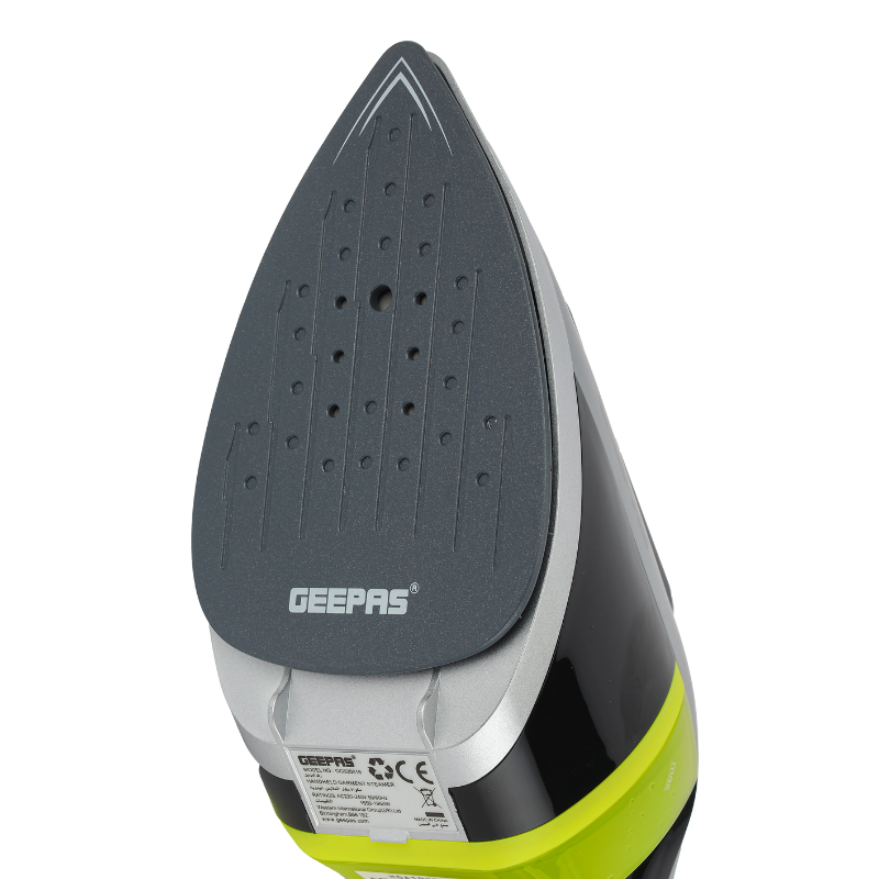 Geepas Handheld Garment Steamer 1500W GGS25019 | 170ml Tank | Fast Heat | Continuous Steam | Travel Friendly