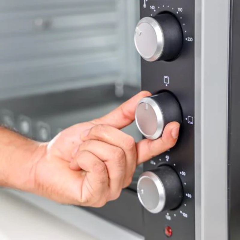 Geepas GO4406 100L Electric Oven | Rotisserie & Convection Oven | 2800W Multi-Function Oven