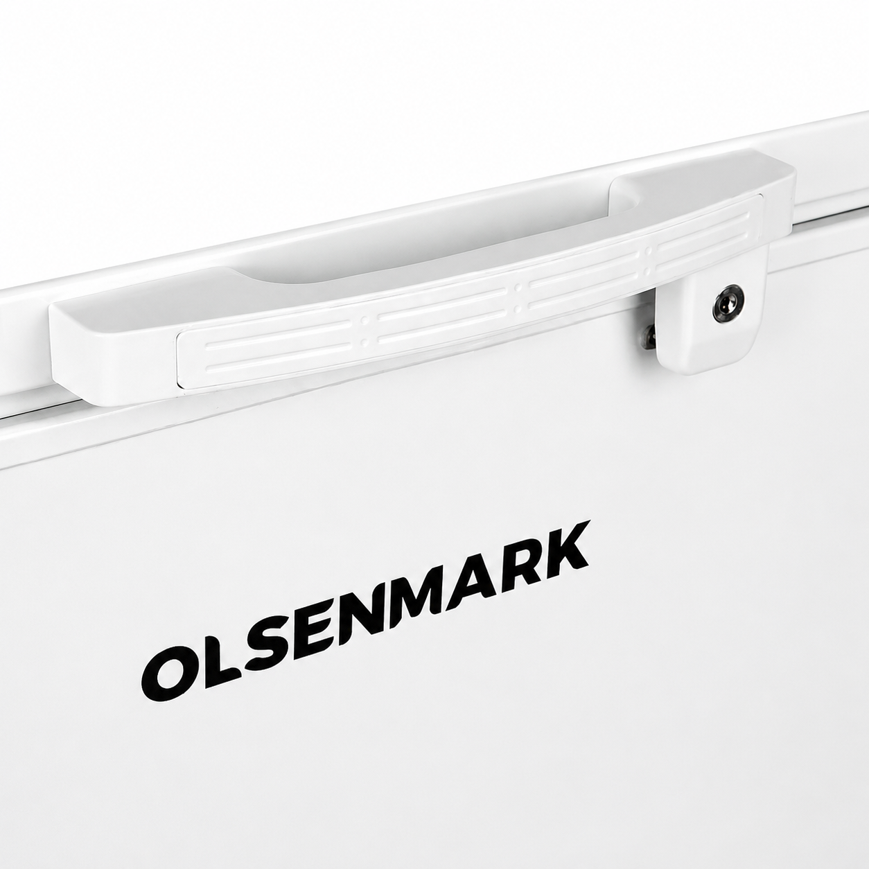 Olsenmark OMCF5007 300L Chest Freezer | Adjustable Thermostat | Door Lock & Key | White
